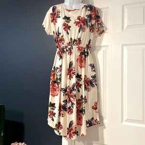 Floral cotton casual dress with pockets. Size L.